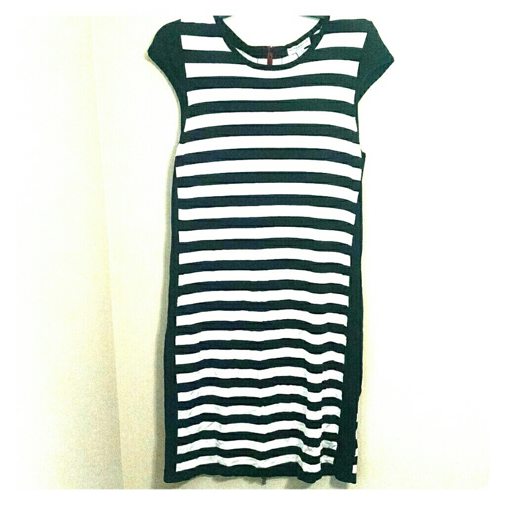 Katherine Barclay Striped Dress Large